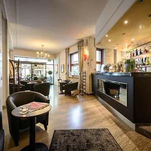 Hotel Corona Hotel